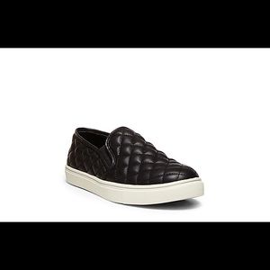 black steve madden leather fashion sneaker